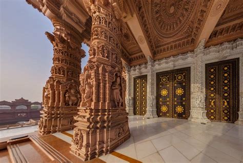 Akshardham: World's Largest Hindu Temple | Hindu temple, India ...