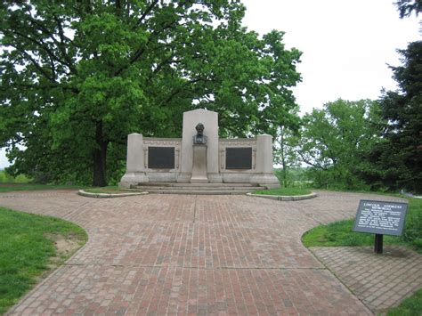 The Confusing Gettysburg Address Memorial | Gettysburg Daily