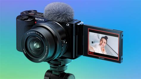 Sony's ultimate vlogging camera has a huge £170 price cut | Trusted Reviews