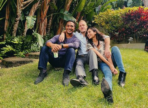 Beulah Koale, Scott Caan, Meaghan Rath on the set of H 5-0, oct 2019 ...