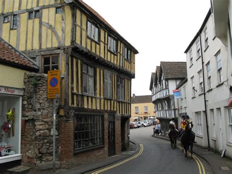 Best towns in Somerset - Snaptrip