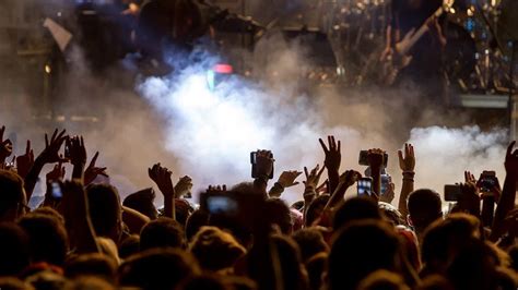 Concert Photography: Tips from the Pit | Expert photography blogs, tip ...