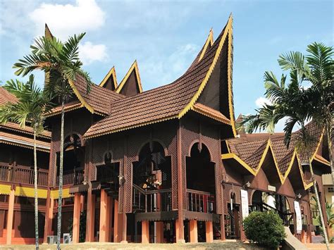 Look back on history at Negeri Sembilan State Museum - Sri Sutra Travel