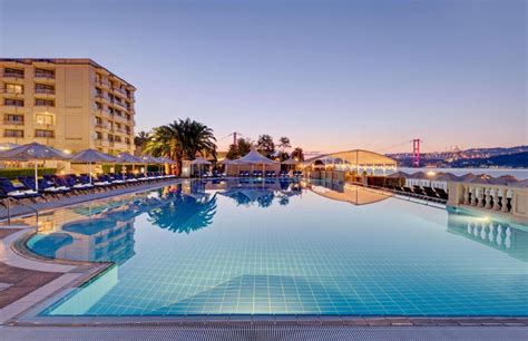 Top 10 Hotels With Sea View In Istanbul, Turkey - Updated | Trip101