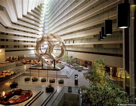 Biggest Hotel Lobby in the World, Hyatt Regency, San Francisco [1200 × ...