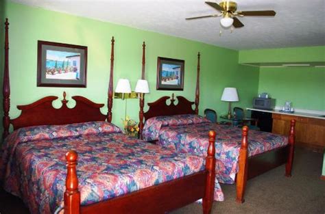 BLUE SPRUCE MOTEL - Updated 2024 Prices & Hotel Reviews (Lamar, CO)