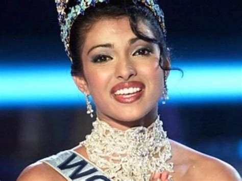 Priyanka Chopra Miss World 2000 Crowning