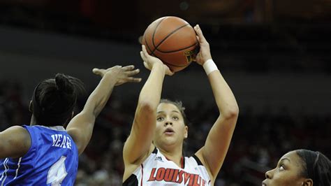 Shoni Schimmel Breaks Own Record In Rout Of Memphis - Card Chronicle