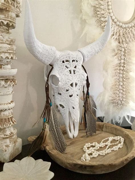 Pin by Jody Mustoe-Harris on Flat Ideas 1 | Cow skull decor, Skull ...