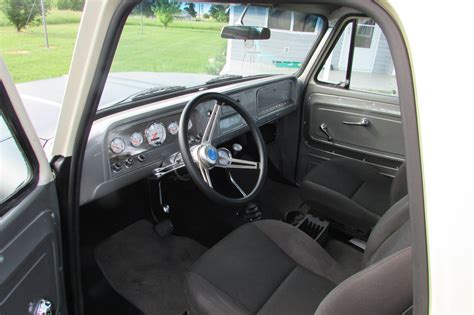 Gary M 1965 Chevy C10 Interior - LMC Truck Life