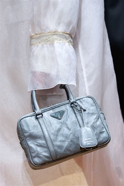 Prada Spring 2023 Fashion Show Details | The Impression