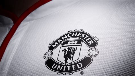 2560x1440 Manchester United Logo HD 1440P Resolution ,HD 4k Wallpapers ...