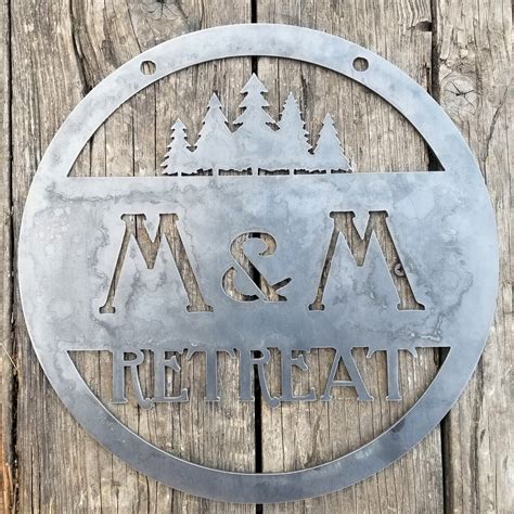 Custom Hanging Outdoor Metal Sign - Rustic Cabin Wall Art – Maker Table