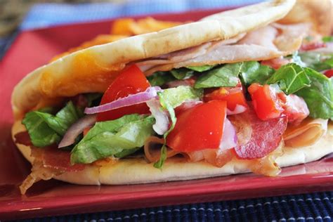 Turkey Bacon Ranch Flatbread Sandwich | Flatbread sandwiches, Recipes ...