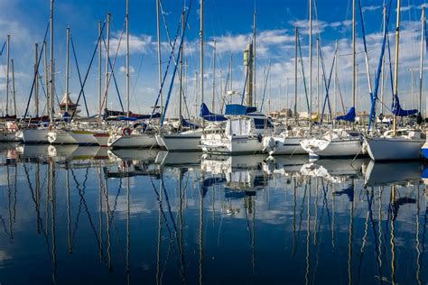 The amazing beaches and port in Ravenna - Voyagin