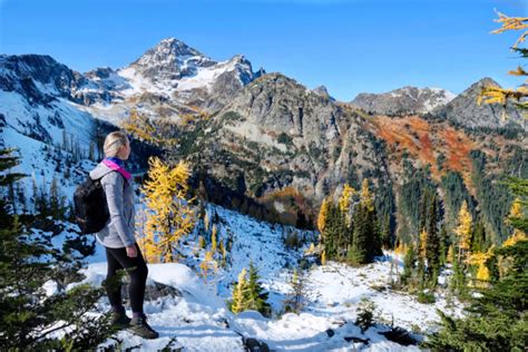 The Complete Guide to Camping in Mount Rainier National Park - Beyond ...