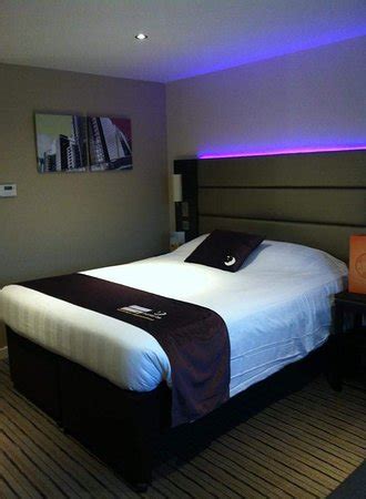 Premier Inn Taunton East - UPDATED 2017 Prices & Hotel Reviews ...