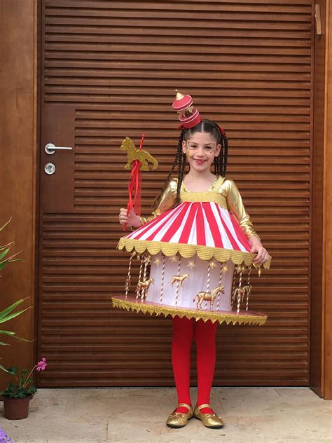 My little carousel- Carousel costume Diy Halloween Costumes For Kids ...