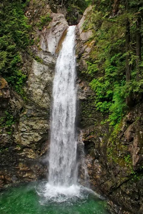 Cascade Falls Hike in Mission | Outdoor Vancouver