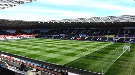 Swansea City Stadium Capacity / Liberty Stadium Footballfancast Com ...