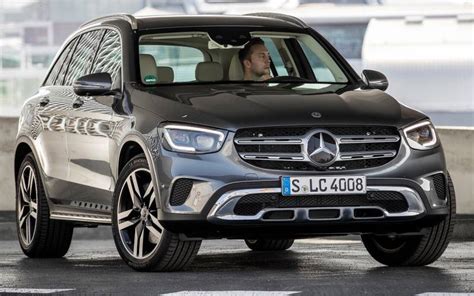 Comparison - Mercedes-Benz GLA 250 2021 - vs - Mercedes-Benz GLC-Class ...