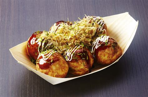 GIAPPONIAMO: TAKOYAKI, LE FAMOSE POLPETTE DI POLPO