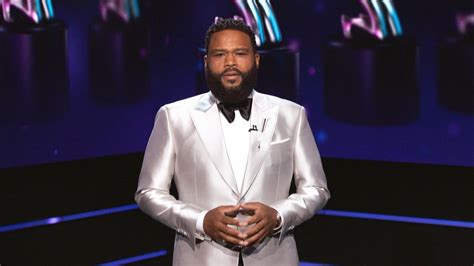 Eddie Murphy, LeBron James Feted At NAACP Image Awards