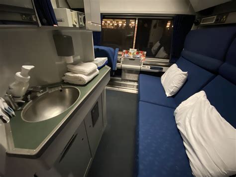 Amtrak Room Layout