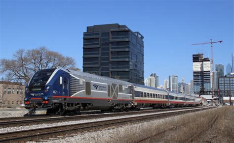 Amtrak reinstates monthly pass for Hiawatha - Trains