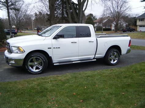 2010 White Dodge Ram 1500 Bighorn SLT, 4x4, HEMI - DodgeForum.com