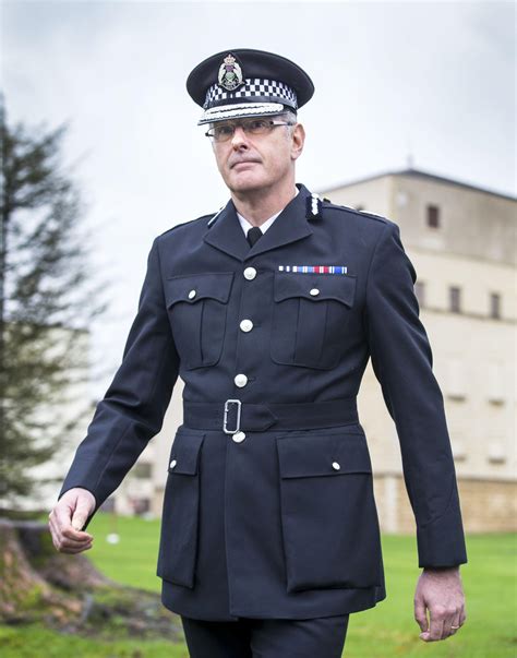 Police Scotland thrown into crisis as supremo Phil Gormley steps down ...