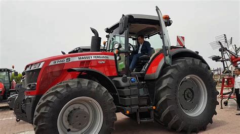 Massey ferguson 8740 s 🇹🇷 TÜRKİYE de ilk!! - YouTube