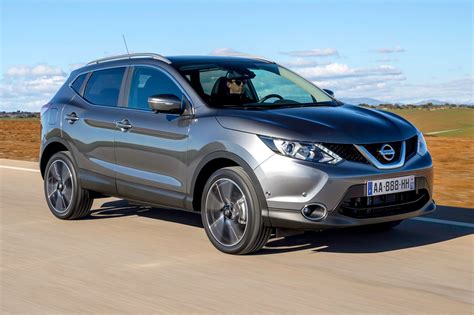 Nissan Qashqai DIG-T (2017) review | CAR Magazine