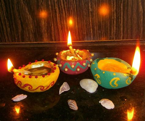 Handmade Decorative Diya (Oil Lamps) : 10 Steps - Instructables