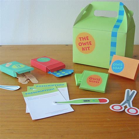 Printable first aid kit PDF paper craft