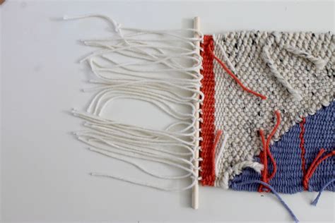 Weaving Loom - Basic Yarn DIY Wall Hanging