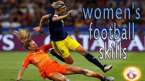 Women's football skills & goals HD - YouTube