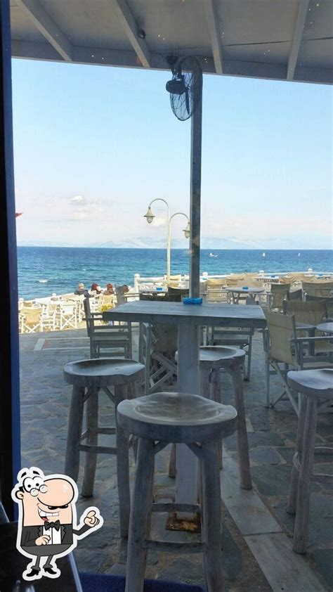 Lighthouse cafe, Nea Makri - Restaurant reviews