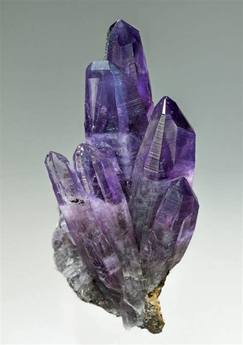 Amethyst Crystal on Pinterest | Crystals, Minerals and Crystal Cluster ...