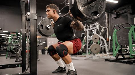 Wearing A Lifting Belt For Squats: Should You Do It?