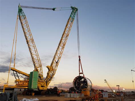 Manitowoc MLC650 Provides Heavy Lifting for Tunnel Boring Machine ...