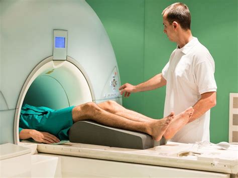 Knee MRI Scan: Purpose, Procedure, and Risks