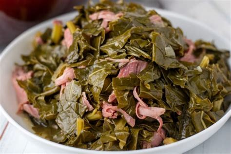 Soul Food Collard Greens with Smoked Turkey - Curbing Carbs