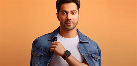 Varun Dhawan's Height, Weight, Age, Family, & Biography Truefan