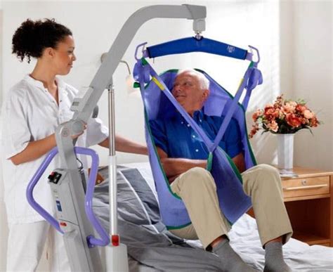 Arjo Maxi 500 Floor Lifter Patient Lift- Manual DPS Powerbase - Senior ...