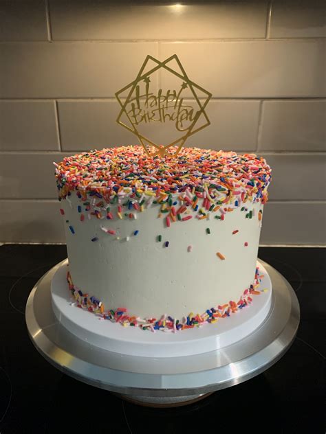 Sprinkle birthday cake | Sprinkles birthday cake, Cake, Birthday cake