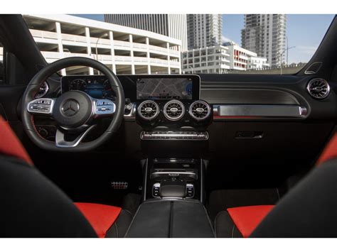 2023 Mercedes-Benz GLB-Class: 154 Interior Photos | U.S. News