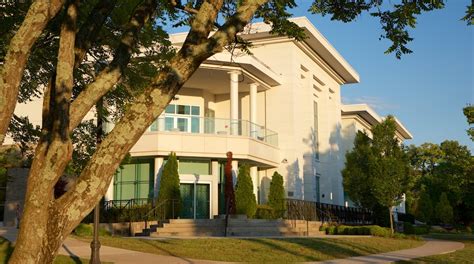 Visit Huntsville Museum of Art in Huntsville | Expedia