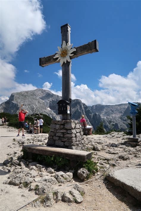 Germany: A Walk Through Sad History – Kehlsteinhaus (en.infoglobe.cz)