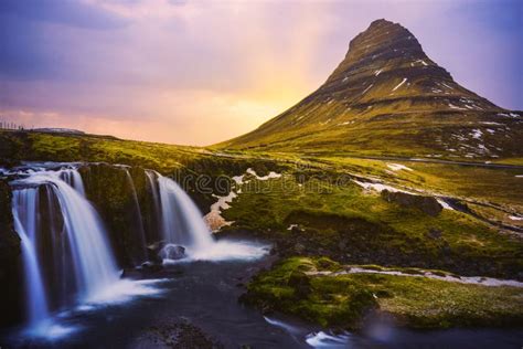 Kirkjufell Mountain during Sunset Stock Photo - Image of desing, lake ...